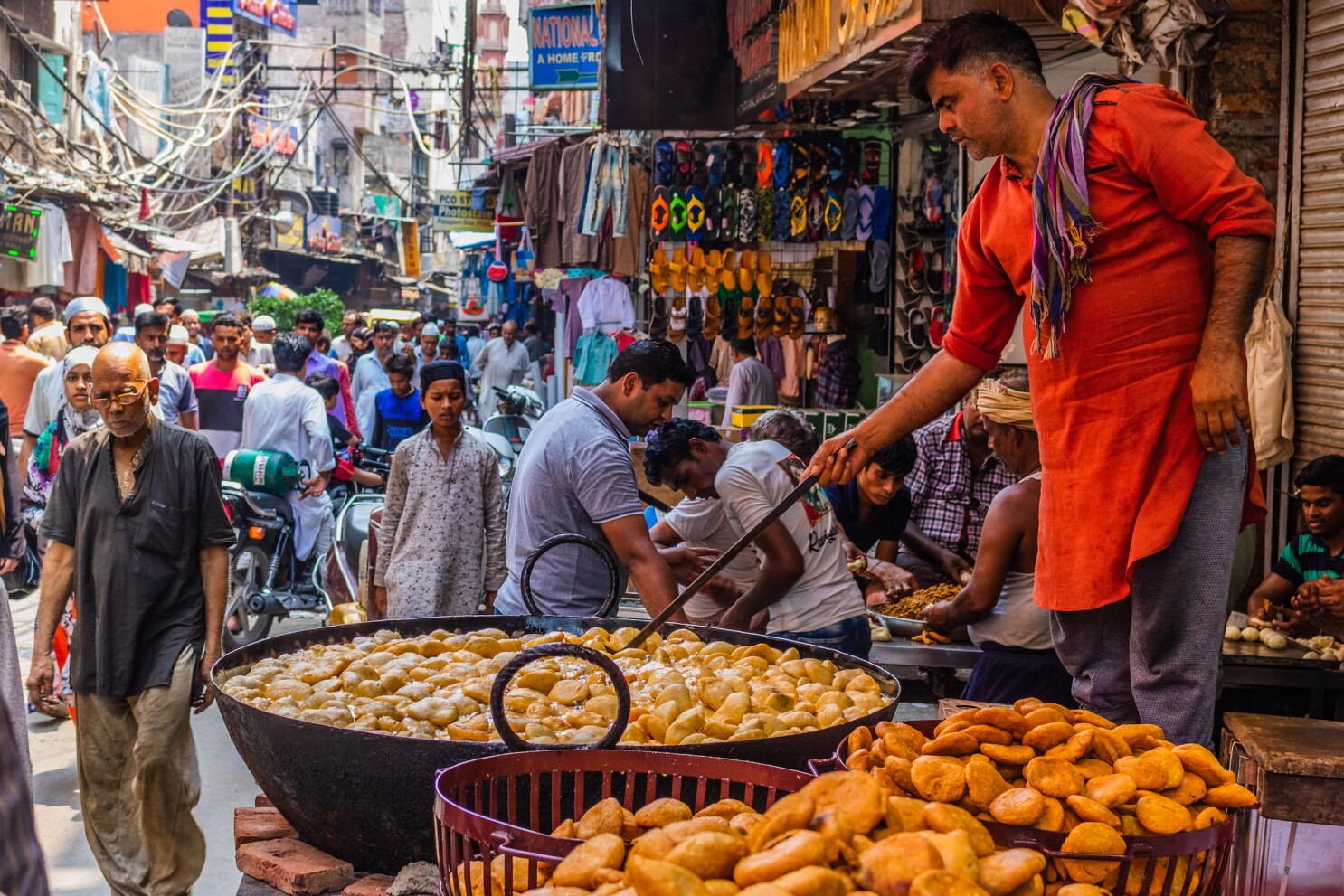 Best Places to Eat Street Food in East Delhi