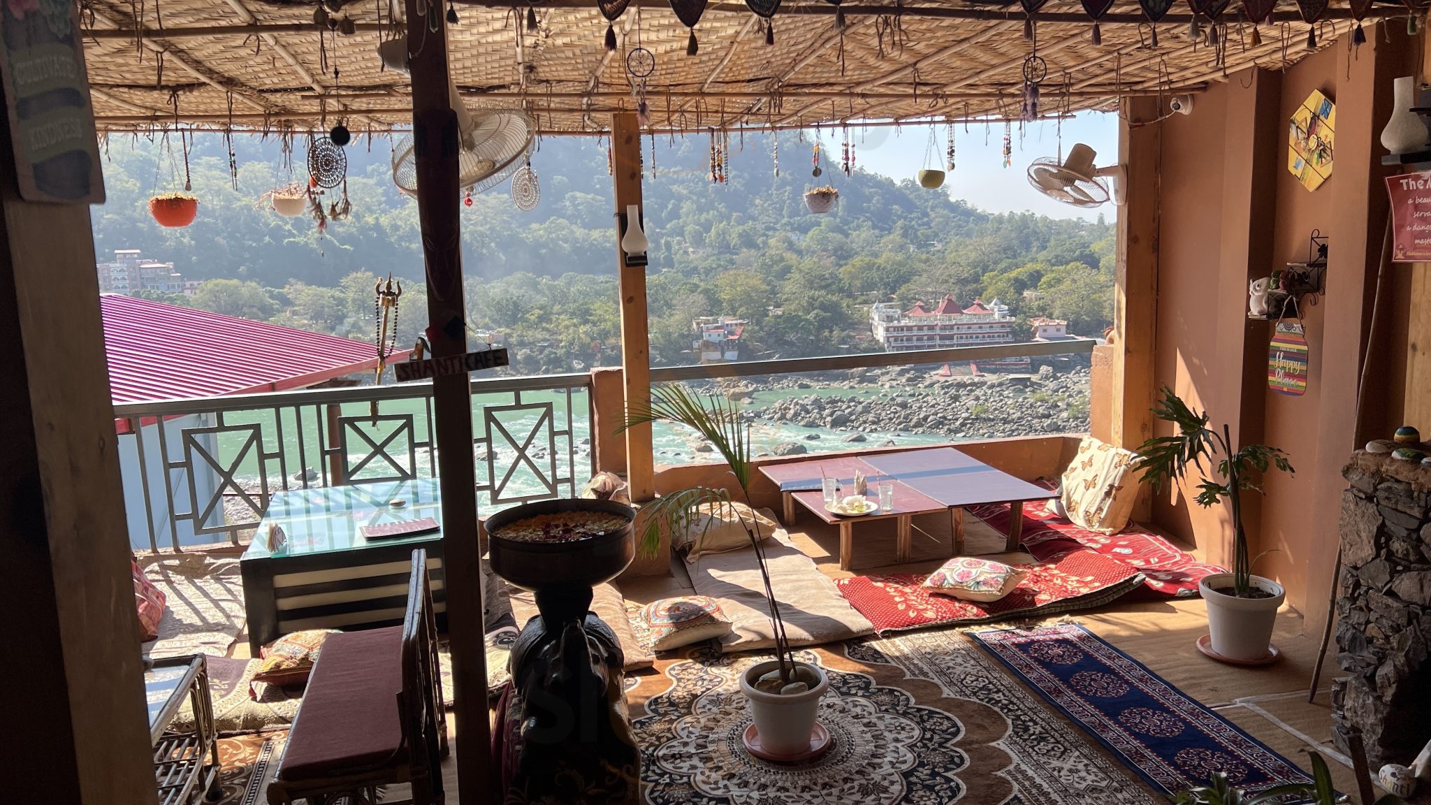 Best Places to Eat in Rishikesh