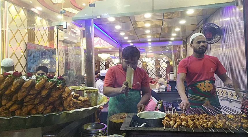 Delhi Delights: A Street Food Adventure with Friends